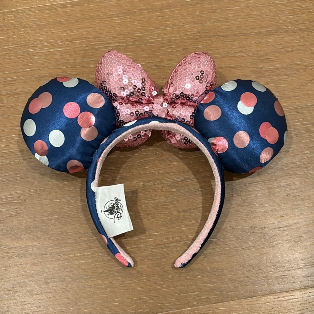 Disney Mickey ears. Satin polka dot ears with sequin bow - Picture 2 of 5